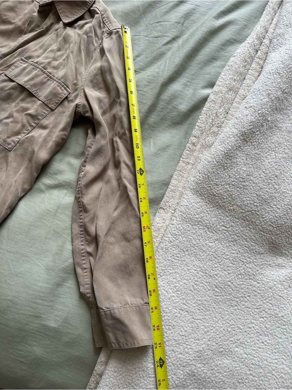 Aritzia Babaton Utility Button Down Shirt - Picture 9 of 11